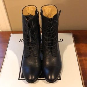 New Frye Courtney lace up booties